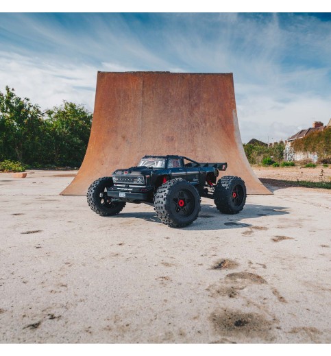 Arrma 1/5 Outcast 8S EXB 4X4 Roller Brushless Stunt Truck, Black