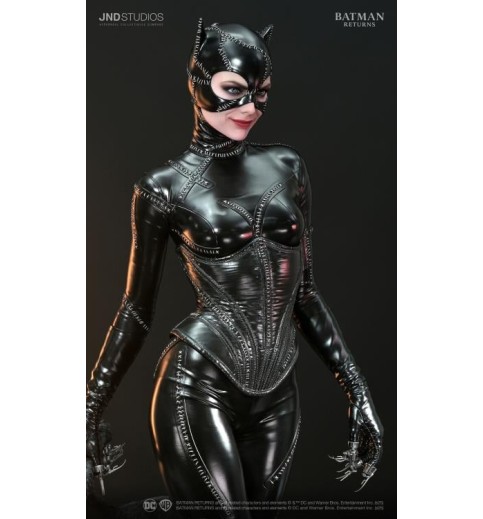 Batman Returns Catwoman (Dual Ver.) 1/3 Scale Statue Batman Returns Catwoman (Dual Ver.) 1/3 Scale Statue