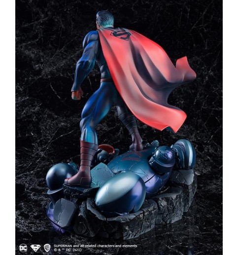 DC Comics Art Respect Superman 1/6 Scale Statue DC Comics Art Respect Superman 1/6 Scale Statue