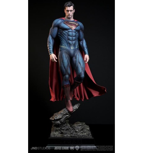 Justice League Hyperreal Platinum Superman (Blue Suit) 1/3 Scale Statue Justice League Hyperreal Platinum Superman (Blue Suit) 1/3 Scale Statue