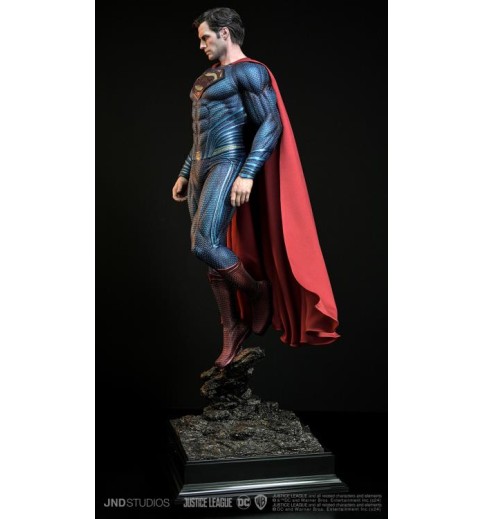 Justice League Hyperreal Platinum Superman (Blue Suit) 1/3 Scale Statue Justice League Hyperreal Platinum Superman (Blue Suit) 1/3 Scale Statue