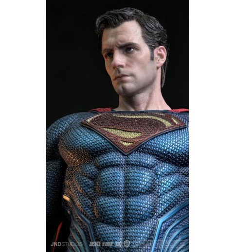 Justice League Hyperreal Platinum Superman (Blue Suit) 1/3 Scale Statue Justice League Hyperreal Platinum Superman (Blue Suit) 1/3 Scale Statue