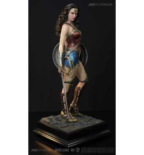 Justice League Hyperreal Platinum Wonder Woman 1/3 Scale Statue Justice League Hyperreal Platinum Wonder Woman 1/3 Scale Statue