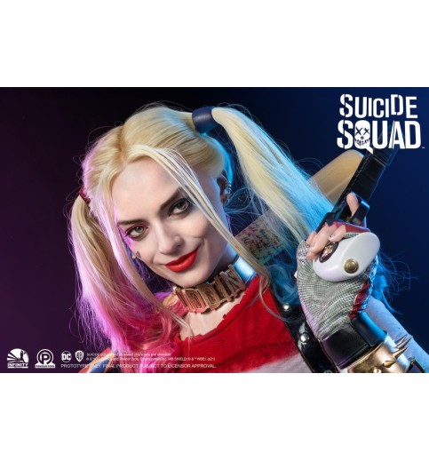 Suicide Squad Harley Quinn Life-Size Limited Edition Bust Suicide Squad Harley Quinn Life-Size Limited Edition Bust