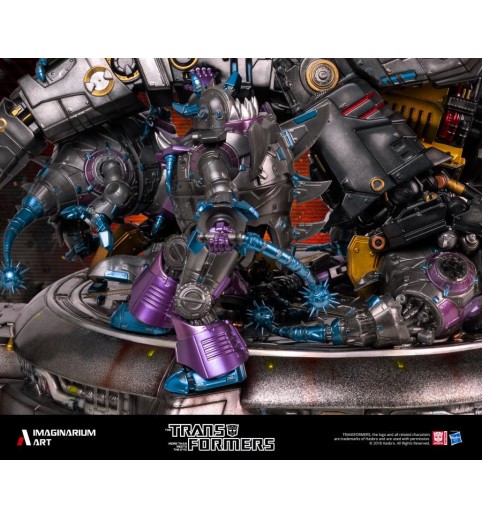 Transformers Generation 1 Grimlock Limited Edition Statue