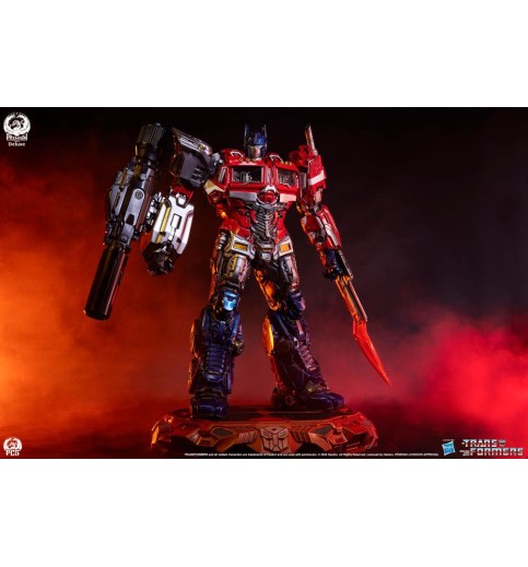 Transformers Museum Scale Optimus Prime (Deluxe Edition) Limited Edition Statue
