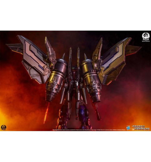 Transformers Museum Scale Optimus Prime (Jet Convoy Edition) Limited Edition Statue