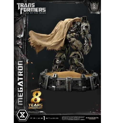 Transformers: Dark of the Moon Museum Masterline Megatron Statue