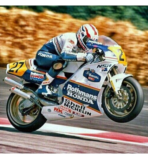 AUTOart Honda NSR 500 - 1989 - #27 M. Doohan 1:12 AUTOart Honda NSR 500 - 1989 - #27 M. Doohan 1:12