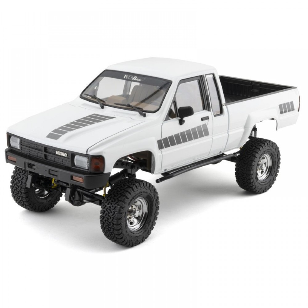 RC4WD Trail Finder 2 "LWB" 1/10 RTR 4WD Scale Trail Truck w/1987 Toyota XtraCab Body & 2.4GHz Radio